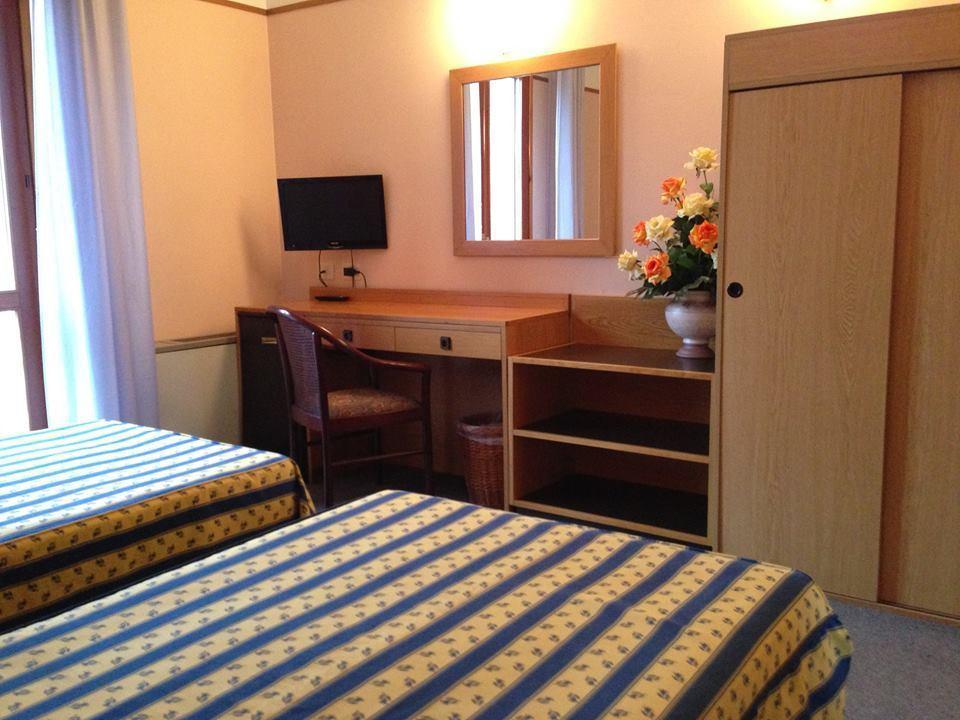 Hotel Villa Reale Argenta Dış mekan fotoğraf