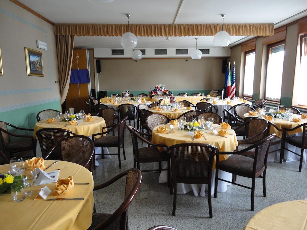 Hotel Villa Reale Argenta Dış mekan fotoğraf
